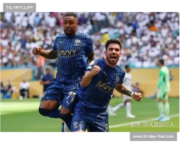海信携手FIFA世俱杯成首个VAR显示官方合作伙伴 助力精准判罚 海信携手FIFA世俱杯成首个VAR显示官方合作伙伴 助力精准判罚